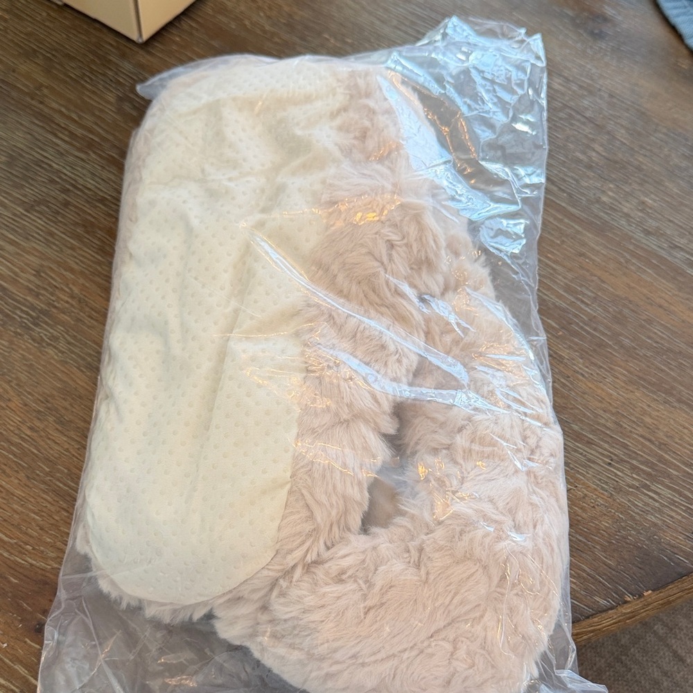 SuzziPad Microwaveable Slippers Large Nee